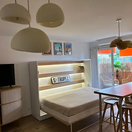 Apartment Next To And Center